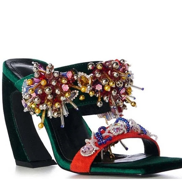 Azalea Wang Greenberry Beaded Rhinestone Dress Sandals NEW Size 6M NWOB - Picture 1 of 13
